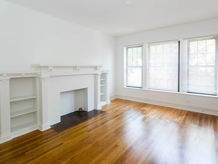 Dining/Living room
