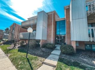 1103 Arrowhead Xing #215, Dayton, OH 45449