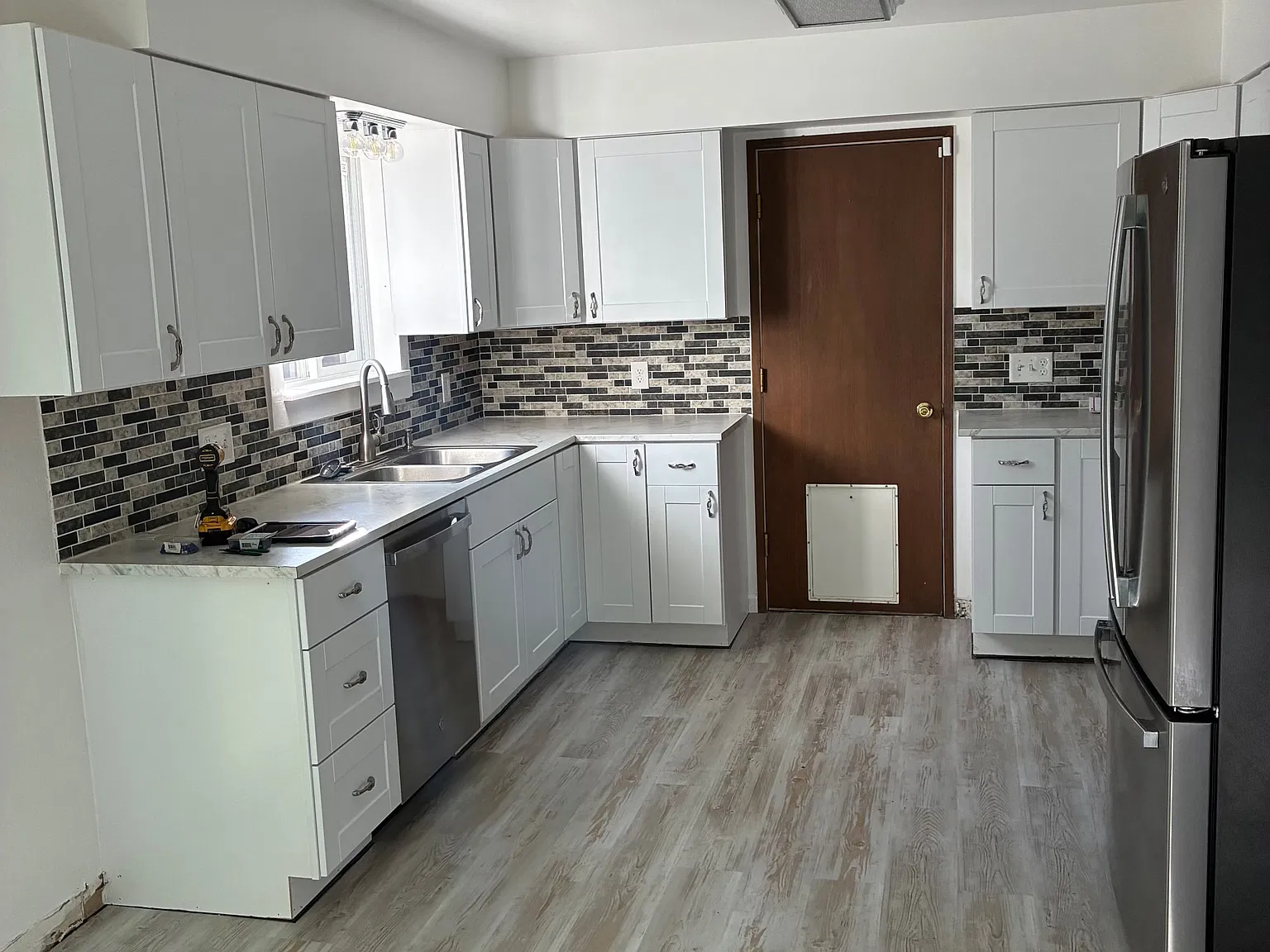 4 bed, 1600 sqft, $2,100 — Photo 4