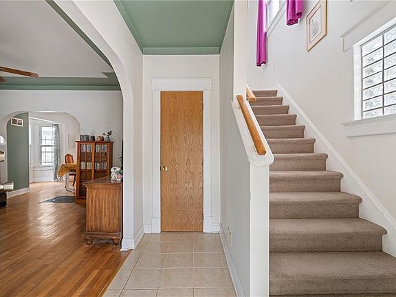 4th image of 1333 Waverly Ave