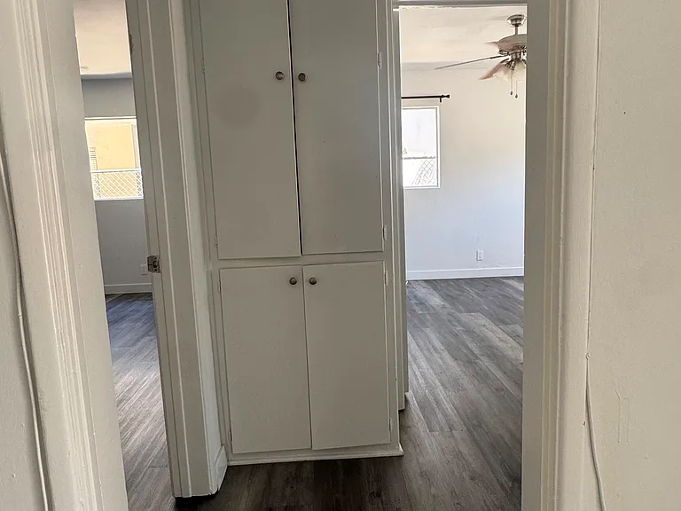 1132 S Holt Ave #3 — Photo 11