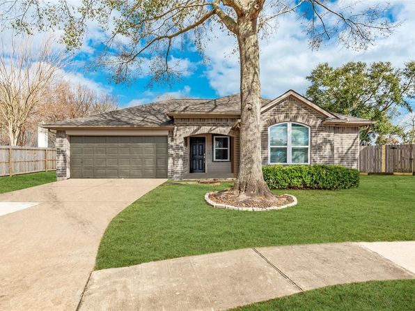 1835 Oak Ridge Dr