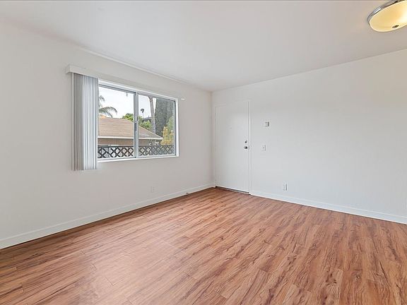 2nd image of 4226 Stillwell Ave APT 2