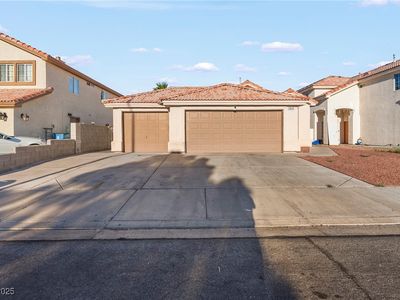 5616 Royal Castle Ln, Las Vegas, NV, 89130
