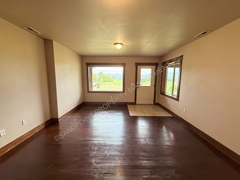 3163 Westside Rd — Photo 16
