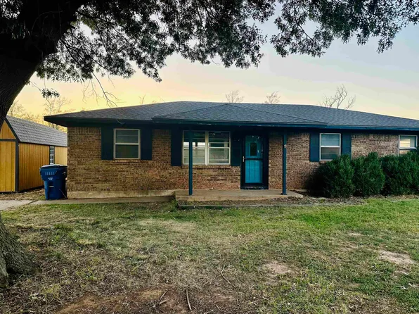 10500 Mitzi Dr, Waukomis, OK 73773