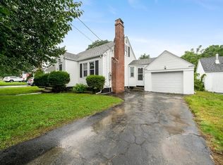 23 Calumet Ave, Worcester, MA 01606