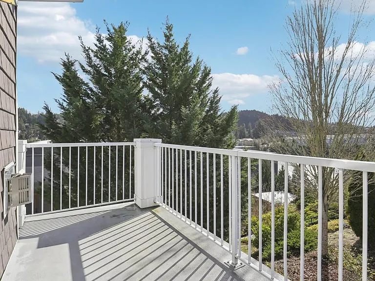 15120 SW Mallard Dr #204 — Photo 9