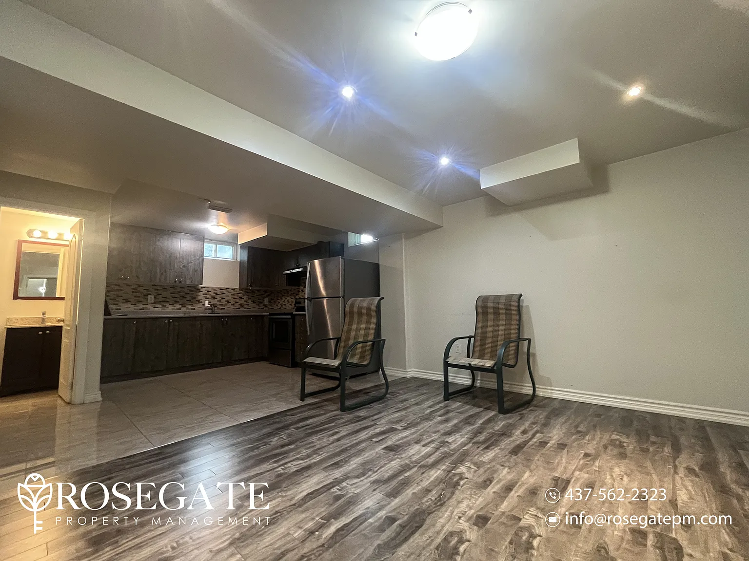 436 Sunny Meadow Boulevard Brampton — Photo 3