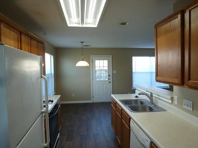 1st image of 2867 Southampton Way APT B