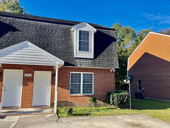 2nd image of 704B Dendron Ave