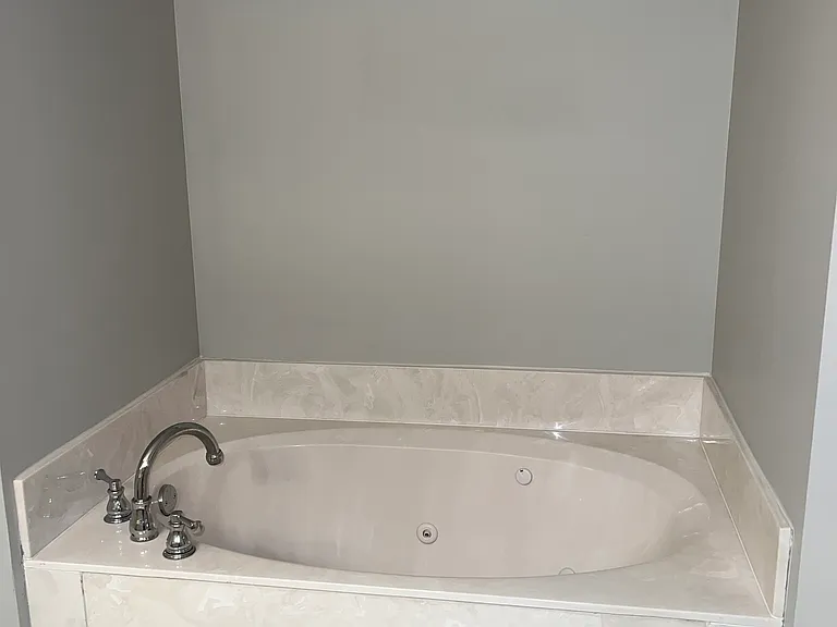 4236 Louden Dr — Photo 17
