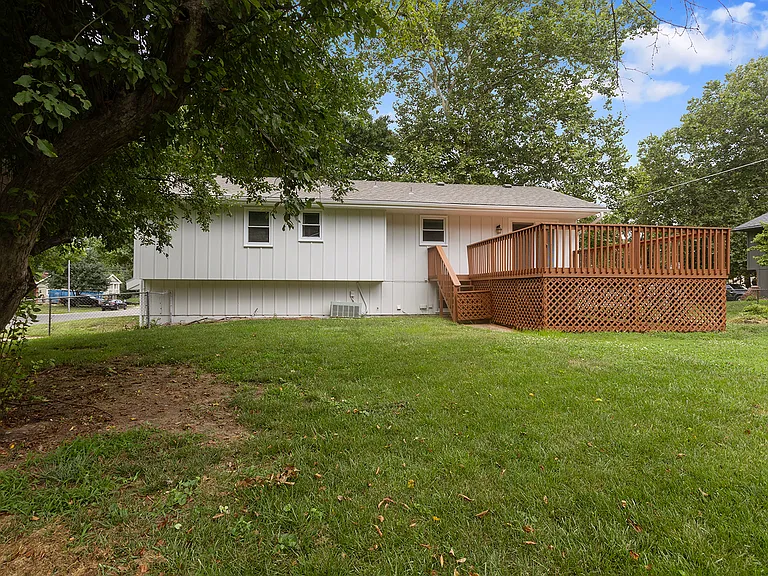 7115 Robin Ln — Photo 25