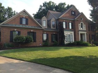 2492 Country Club Dr, Uniontown, OH 44685