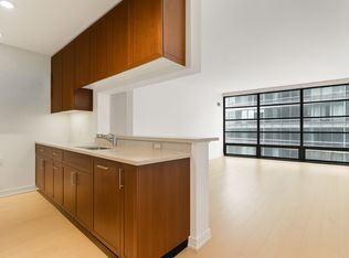 580 Washington St #5F, Boston, MA 02111