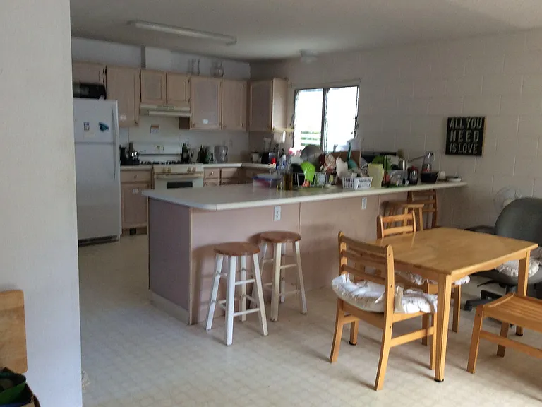 1822 Hunnewell St — Photo 7