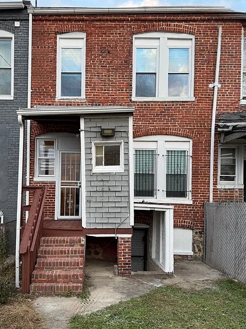 4536 Pimlico Rd photo 1