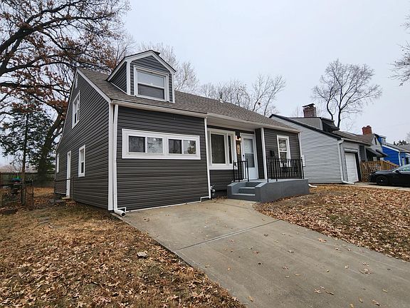 4th image of 7439 Olive St