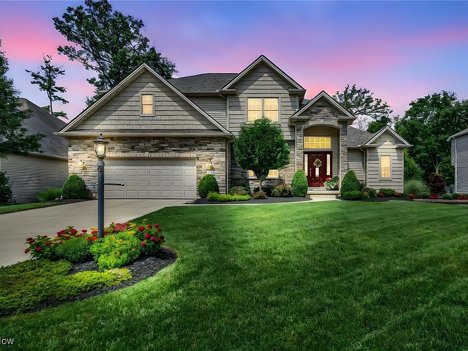 2nd image of 21198 Breckenridge Ln