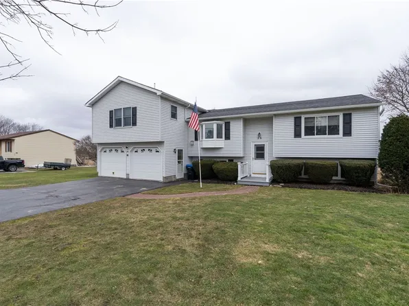 26 Shelly Rd, Livonia, NY 14487