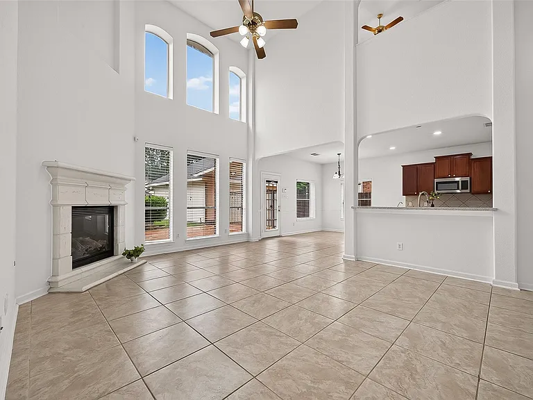 3218 Twinmont Ln — Photo 11
