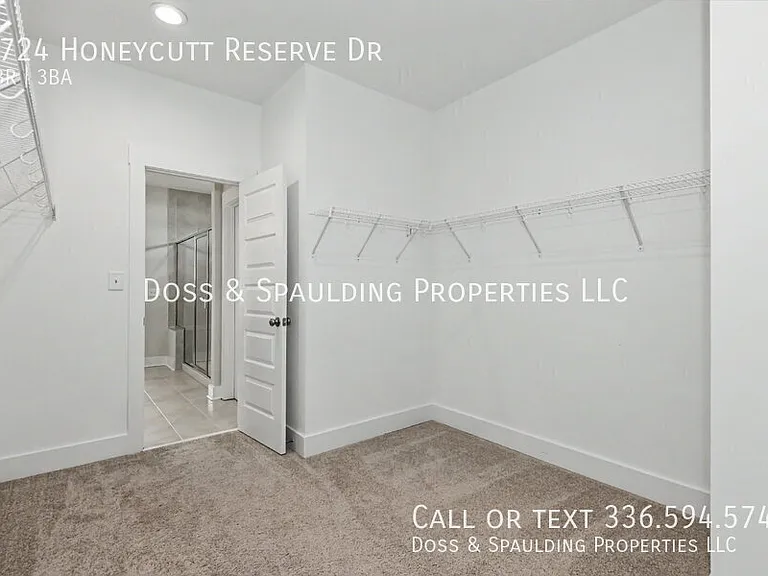6724 Honeycutt Reserve Dr — Photo 32