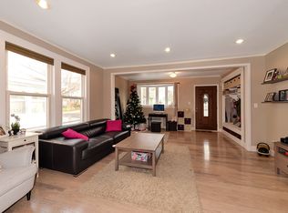 4536 170th St, Flushing, NY 11358