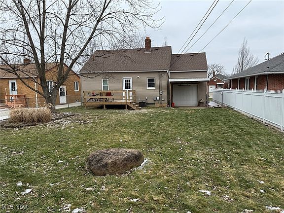 4th image of 7413 Lanier Dr