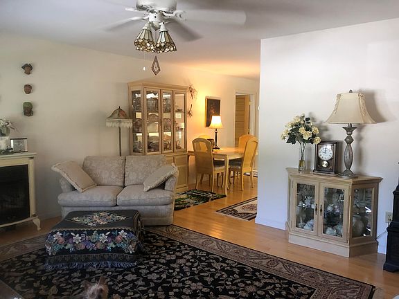 2nd image of 5502 Kenbrook Ln