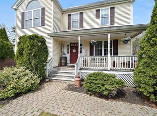 26 Old Colony Way, Whitman, MA 02382