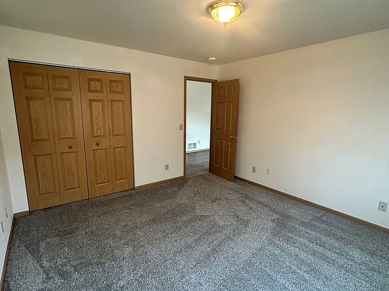 3505 Fallon St #B-24 — Photo 20