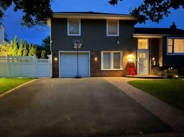 (undisclosed Address)