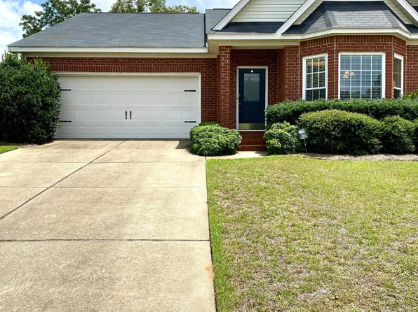 104 Muirfield Ln, Dothan, AL 36305
