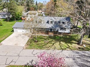 2473 Rose St, Howell, MI 48843