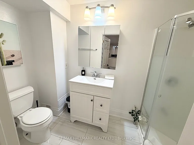 7 Charing Cres #BASEMENT — Photo 7