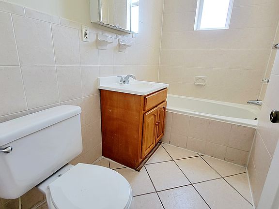 5th image of 6054 Tyler Pl #17