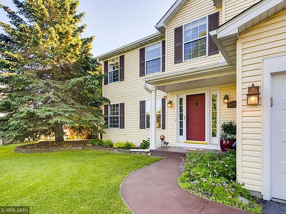 20441 Impatiens Way Lakeville-002-011-Exterior Front Entry-MLS_Size