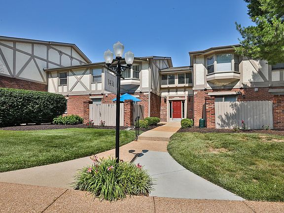 2nd image of 1431 Willow Brook Cv APT 10