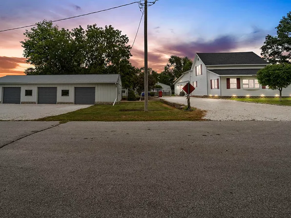 519 NE 3rd St, Ogden, IA 50212