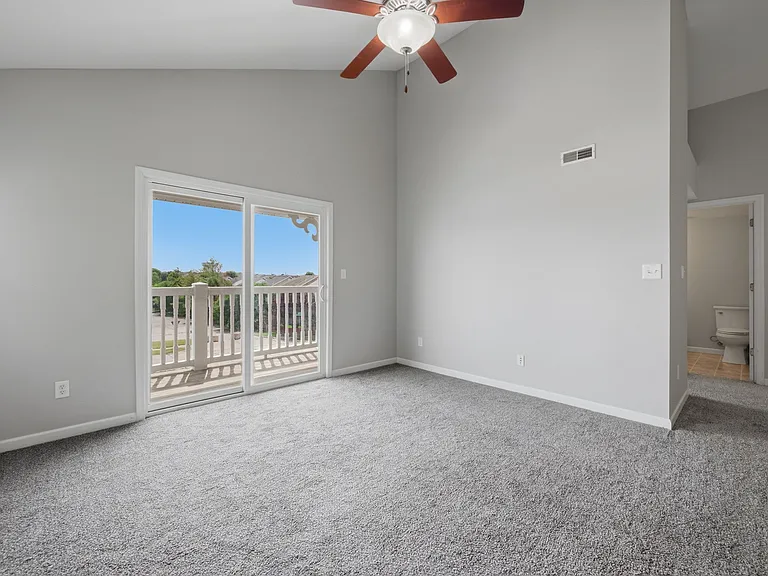 5300 Spring River Dr — Photo 21