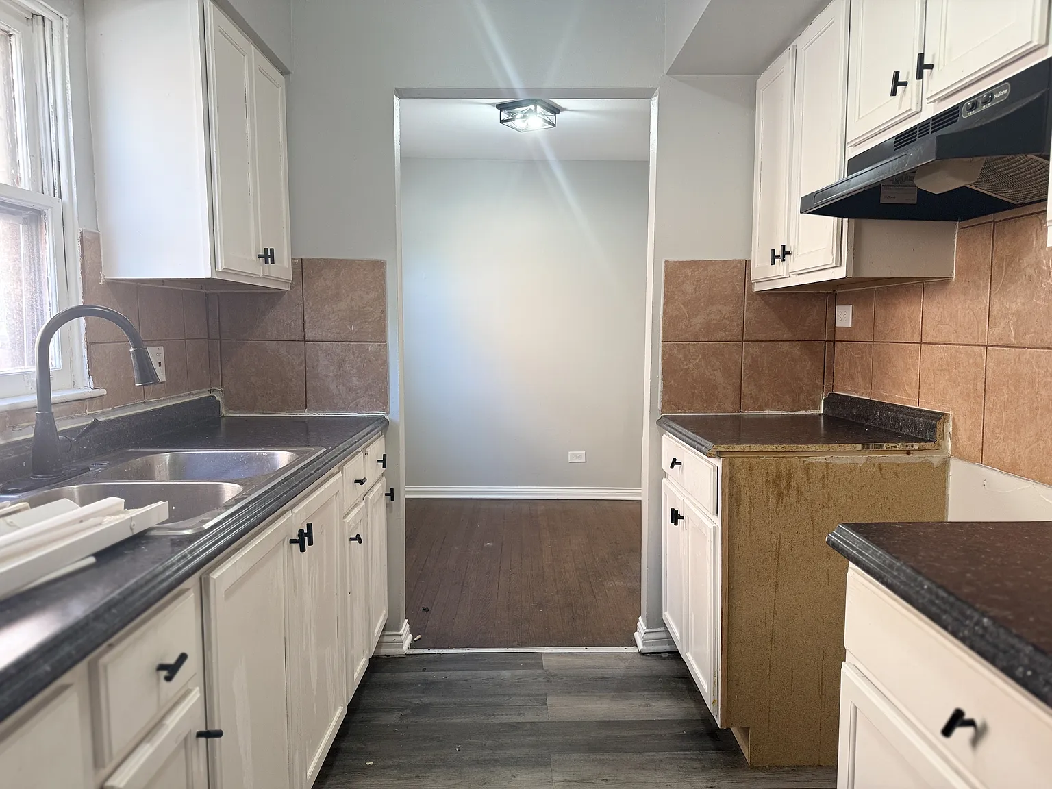 7822-7824 S South Shore Drive - 7822-1C — Photo 3