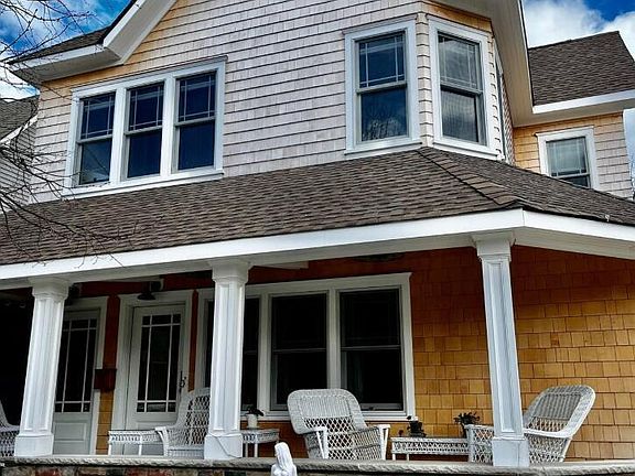 2nd image of 504 Emory St #2
