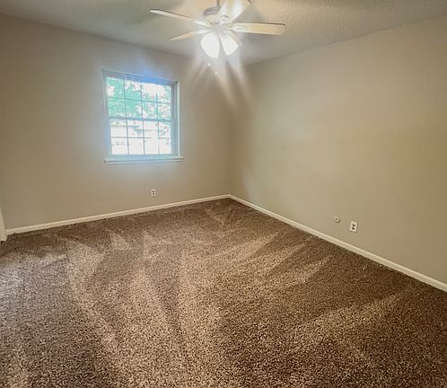 5th image of 1009-1115 W Scenic Dr N #1107