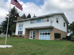 9982 N Oak Ave, Paris, MI 49338