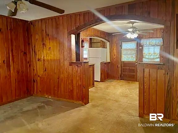 2nd image of 806 County Road 40