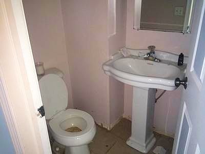 4th image of 1322 New Jersey Ave