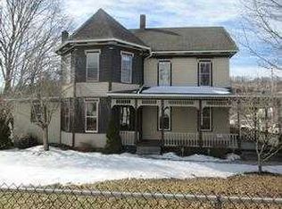 118 S 3rd St, Catawissa, PA 17820