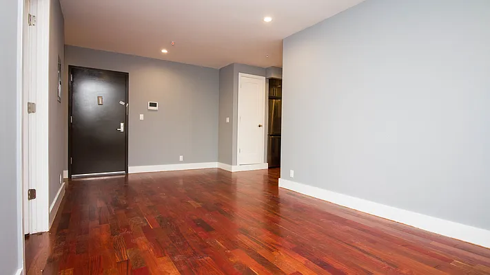 Rented by Nooklyn NYC LLC | media 12