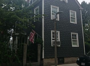 10 Cross St, Charlestown, MA 02129