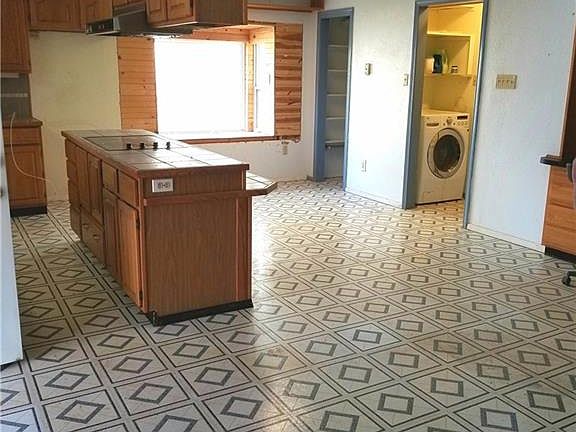 5th image of 2902 Natches Dr